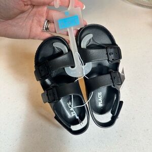 NEW Children’s Place Summer Black Toddler Slides 9c